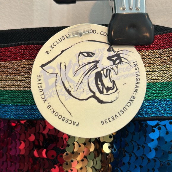 Fun sequin mini skirt - Picture 5 of 5